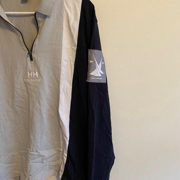 Helly Hansen Heavy Weight 1/4 Zip Collard Shirt - Picture 2 of 4